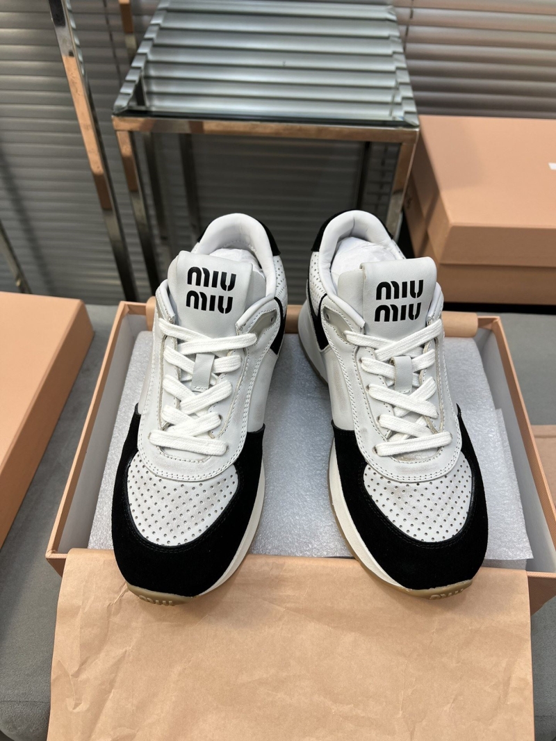 Miu Miu Casual Shoes